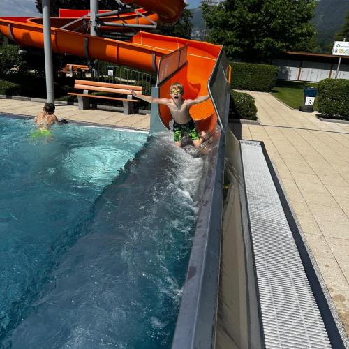 Schwimmb1