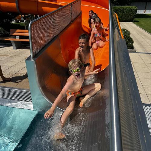 Schwimmb2