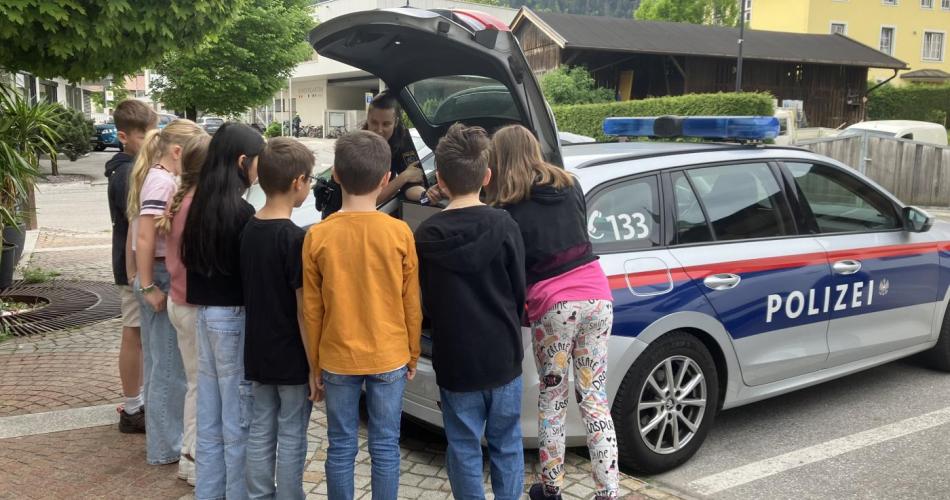Polizei1